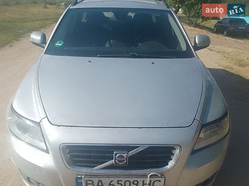 Volvo V50