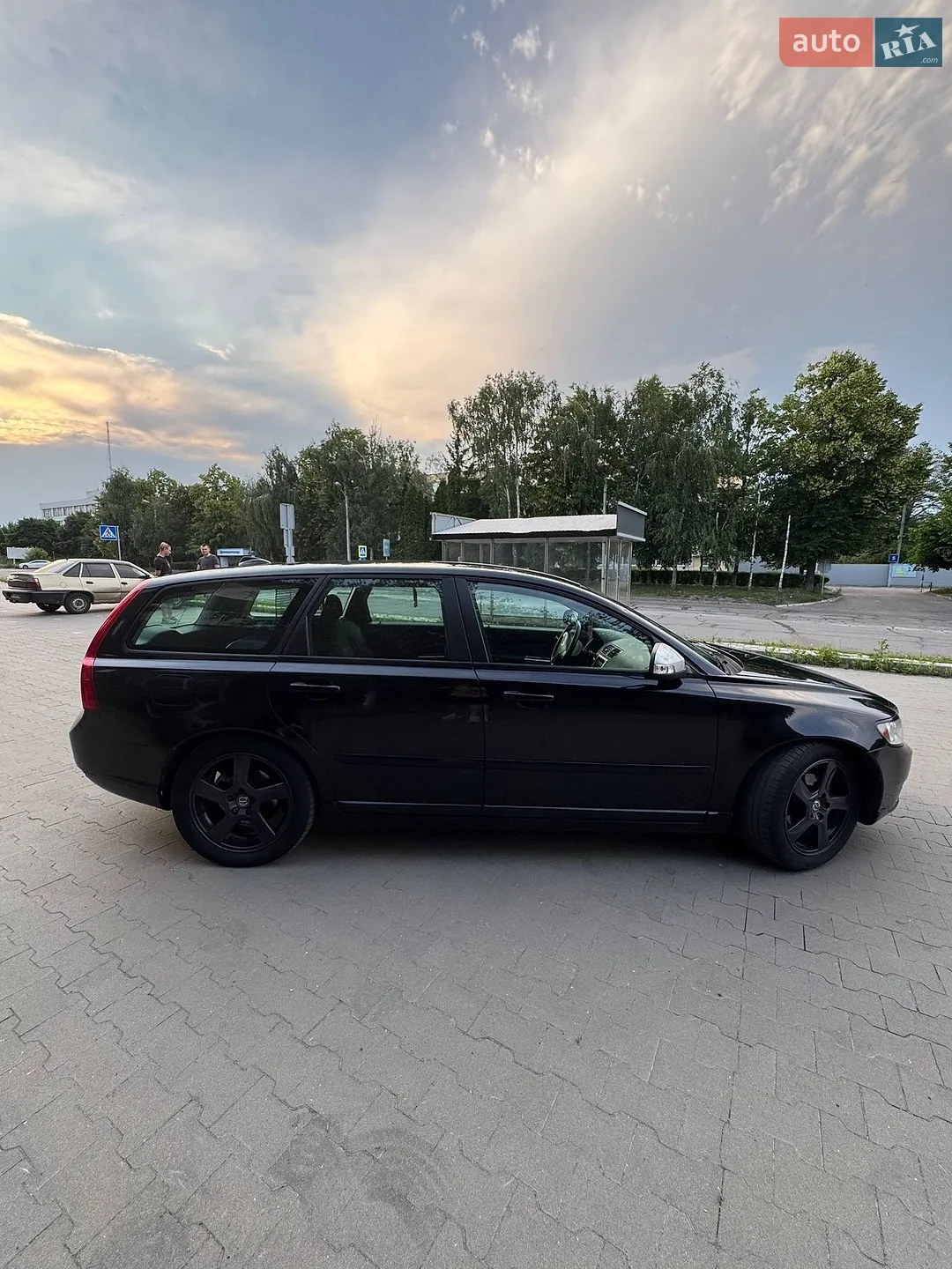 2010 Volvo V50 - мініатюра 3