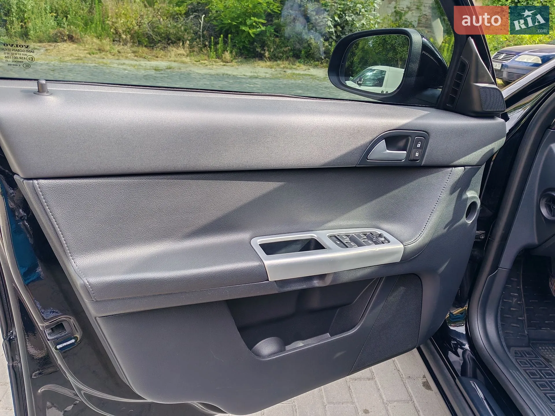 2011 Volvo V50 - мініатюра 13