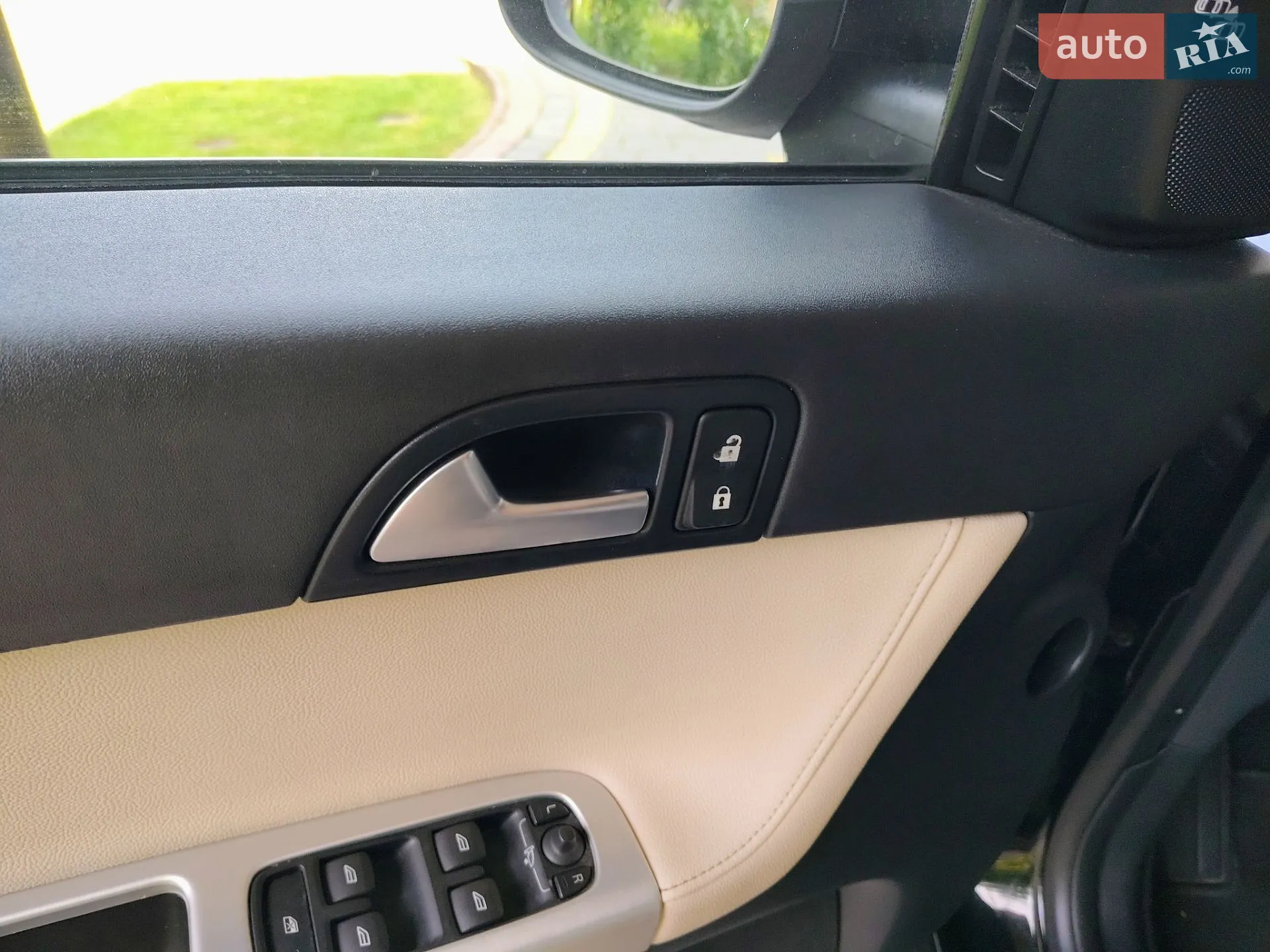 2012 Volvo V50 - мініатюра 33