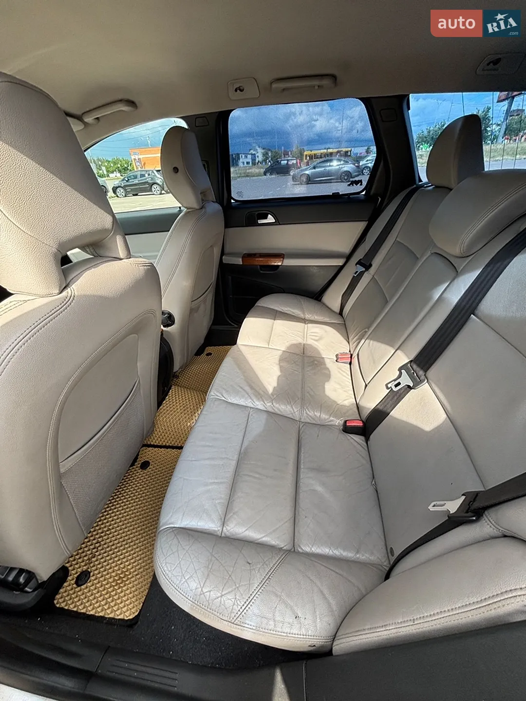 2010 Volvo V50 - мініатюра 13