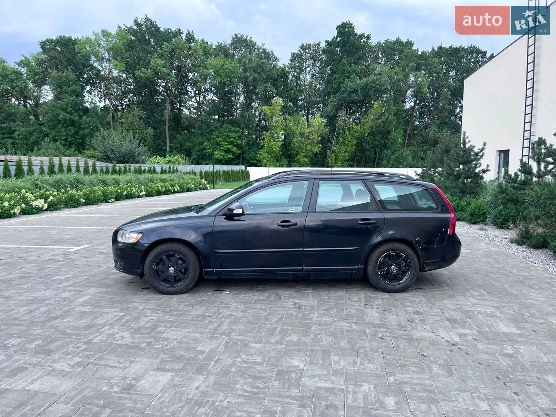 2010 Volvo V50 - мініатюра 3