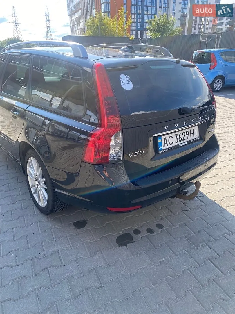2011 Volvo V50 - мініатюра 13