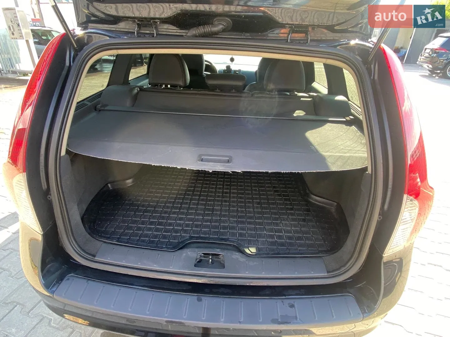 2011 Volvo V50 - мініатюра 41