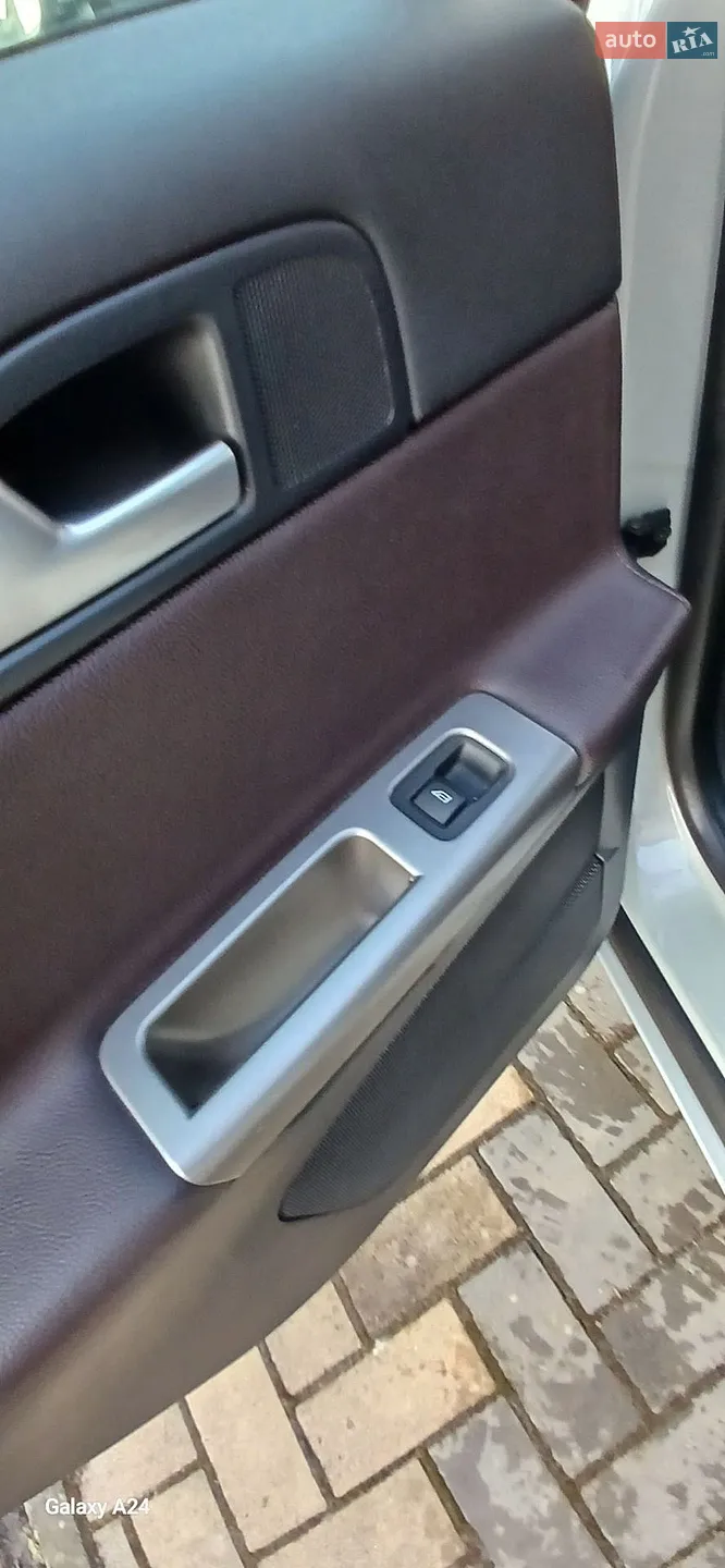 2011 Volvo V50 - мініатюра 3