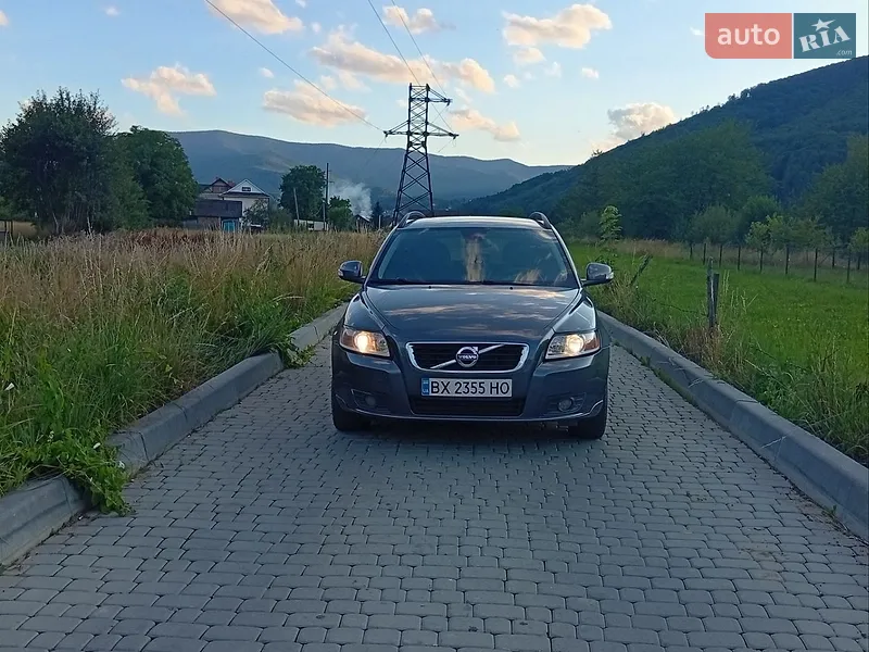 Volvo V50 2010