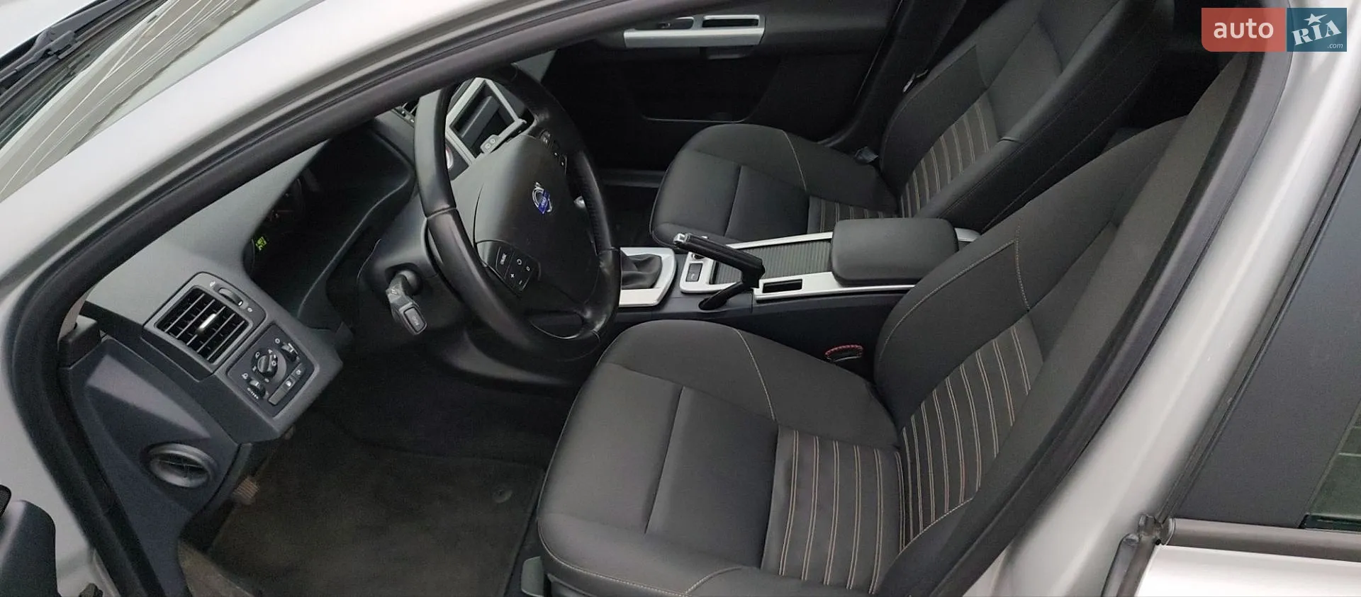 2011 Volvo V50 - мініатюра 8