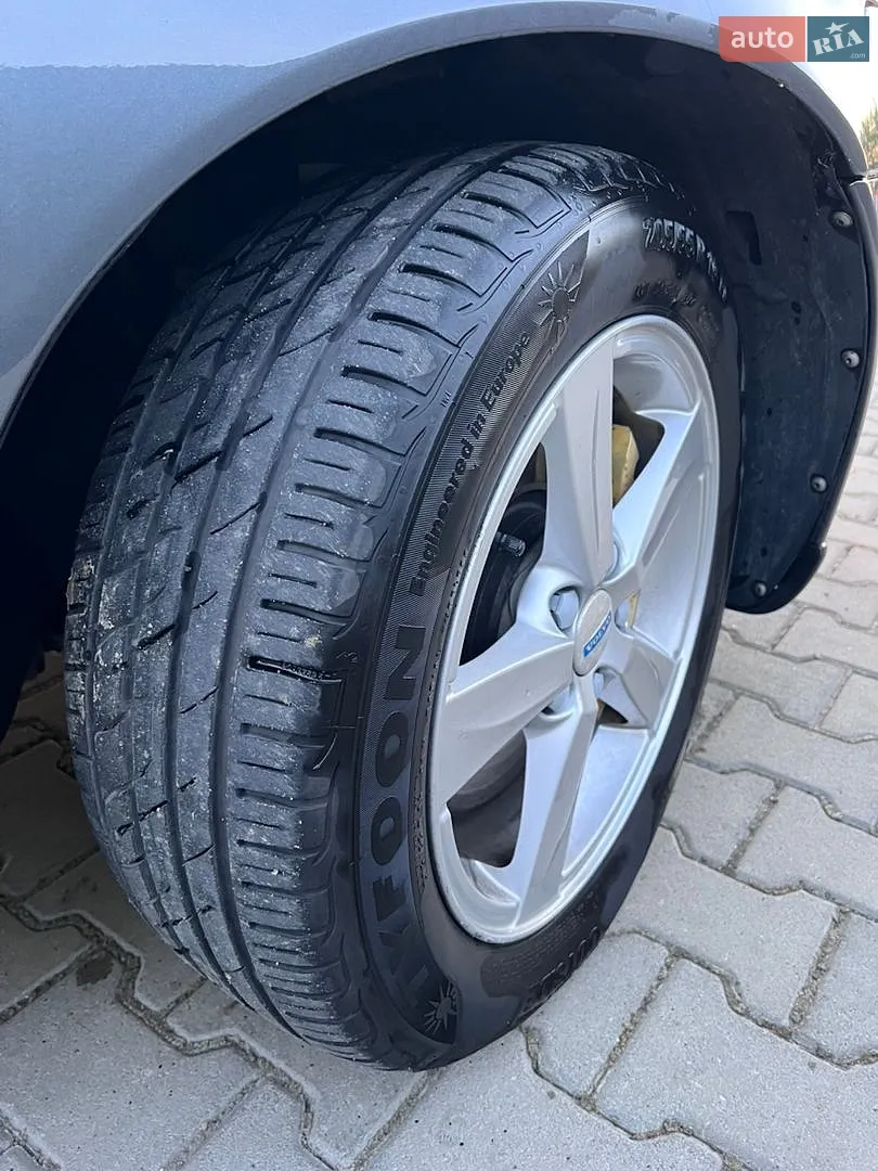 2010 Volvo V50 - мініатюра 13