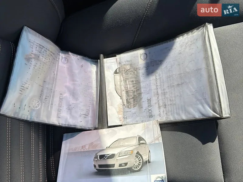 Універсал Volvo V50 2010 в Чернівцях документ