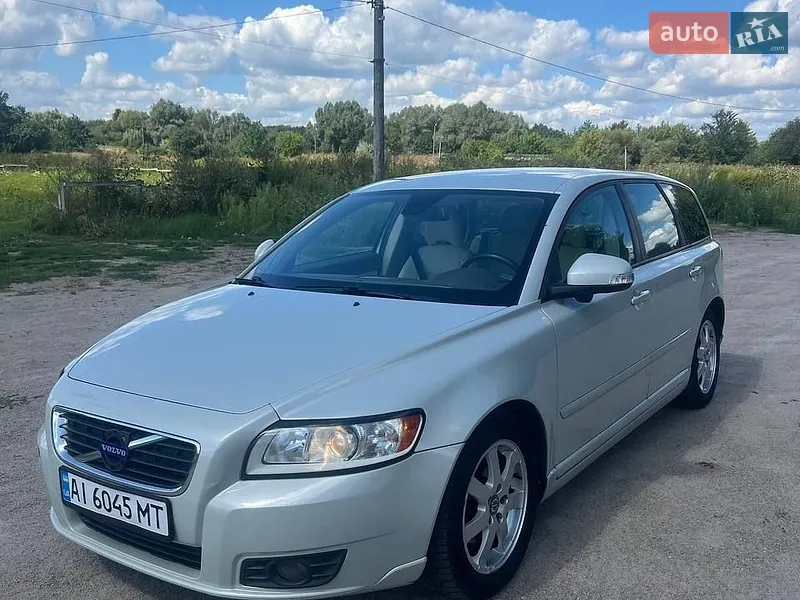 Volvo V50 2010