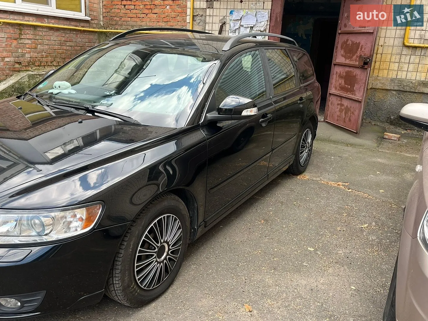 2010 Volvo V50 - мініатюра 4