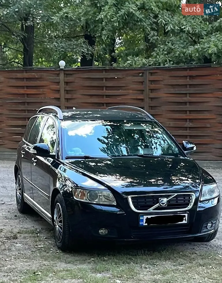 2010 Volvo V50 - мініатюра 2