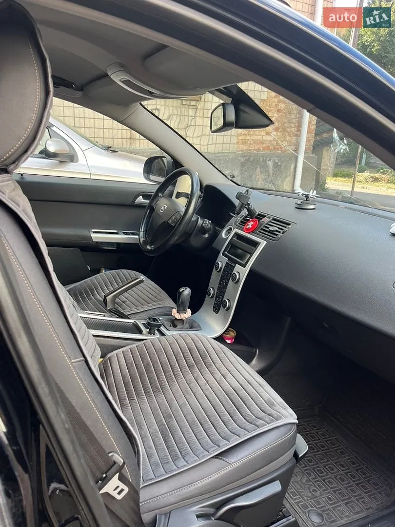 2010 Volvo V50 - мініатюра 5