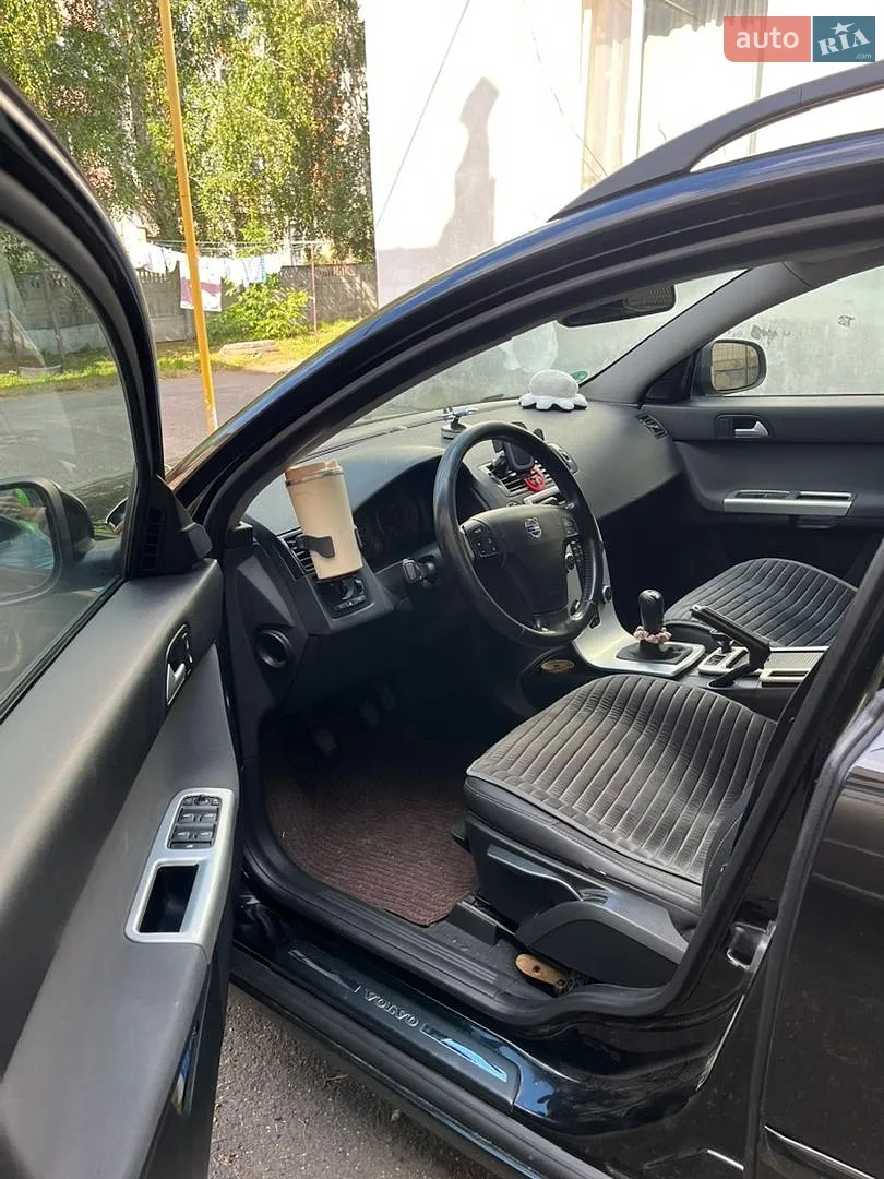 2010 Volvo V50 - мініатюра 6