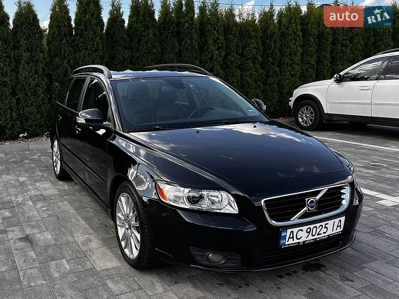 Volvo V50 2009