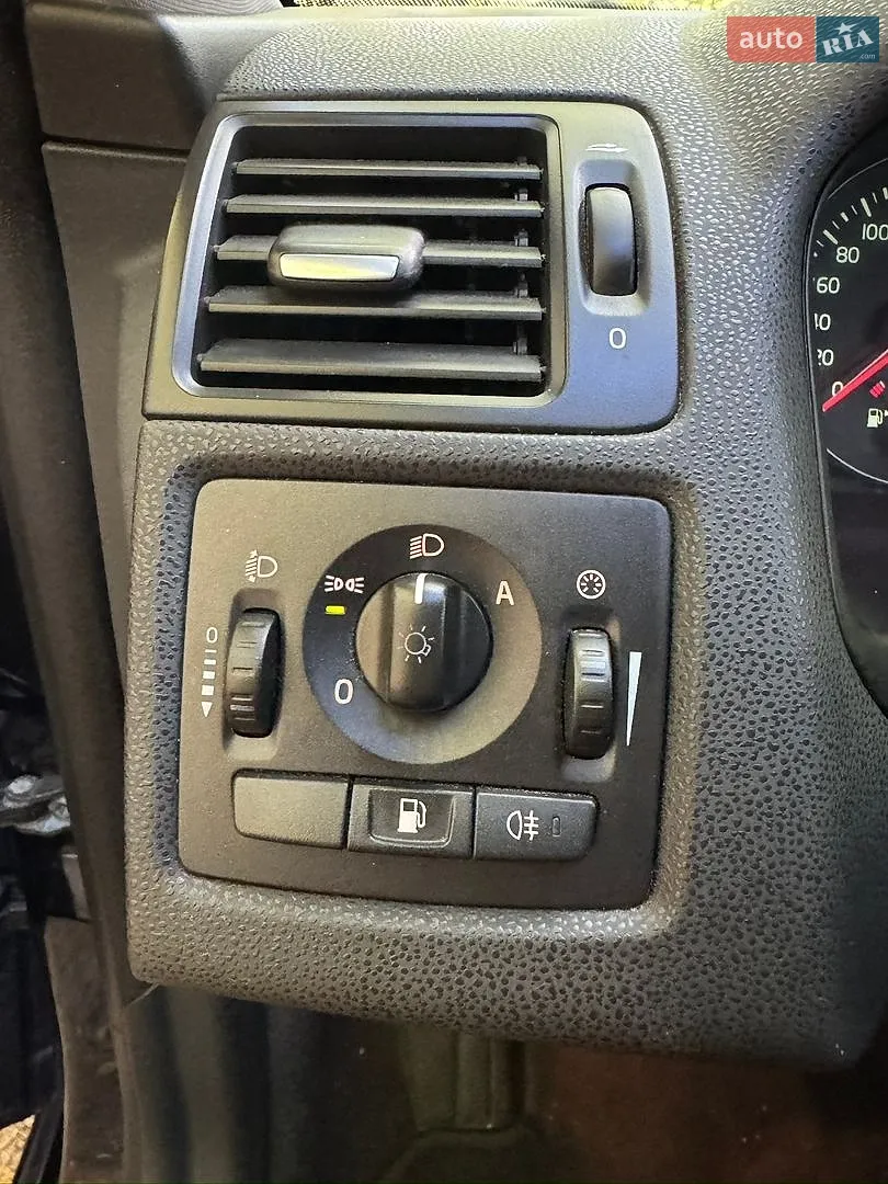 2011 Volvo V50 - мініатюра 39