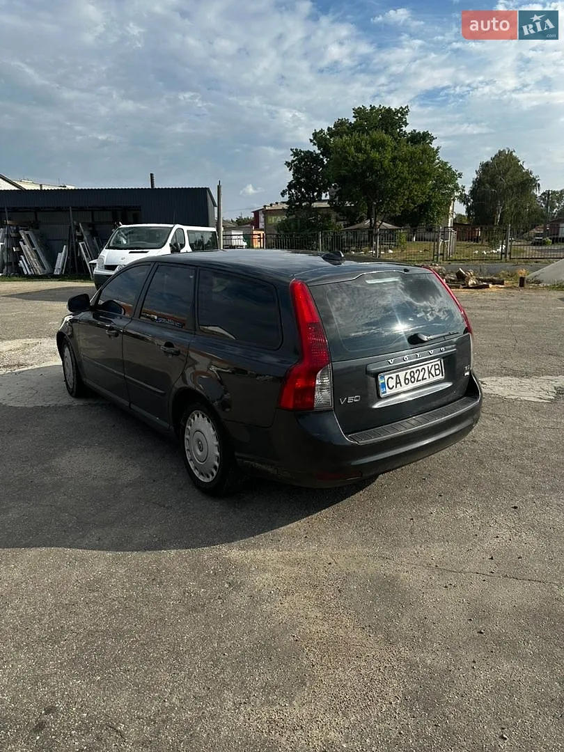 2010 Volvo V50 - мініатюра 8