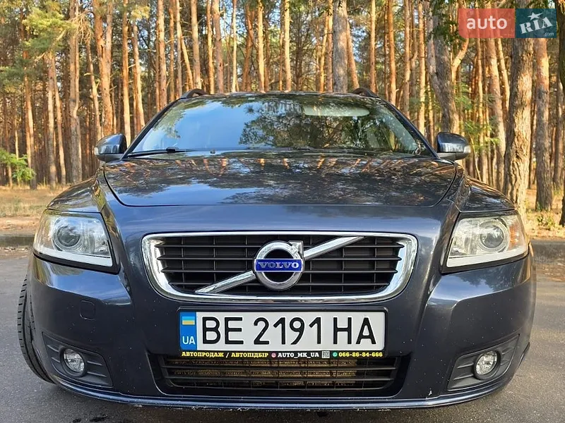 Volvo V50 2011