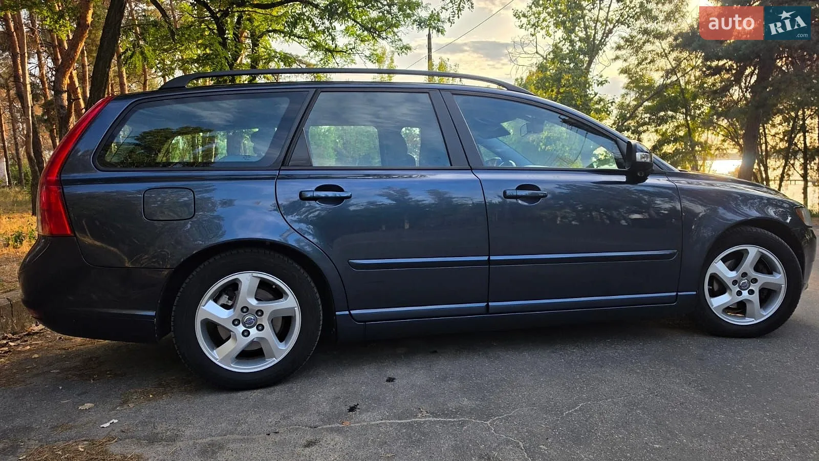 2011 Volvo V50 - мініатюра 6