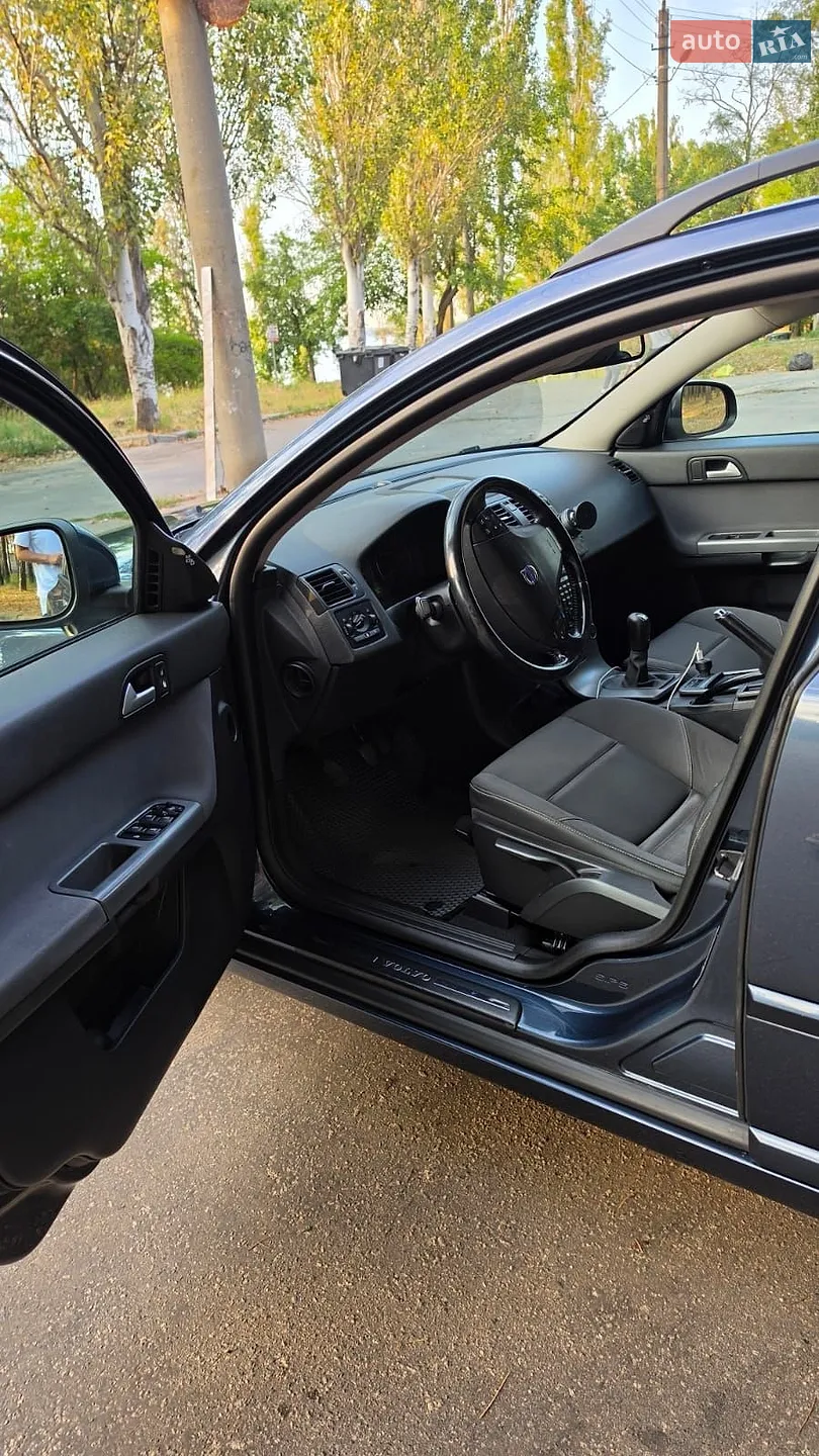 2011 Volvo V50 - мініатюра 13