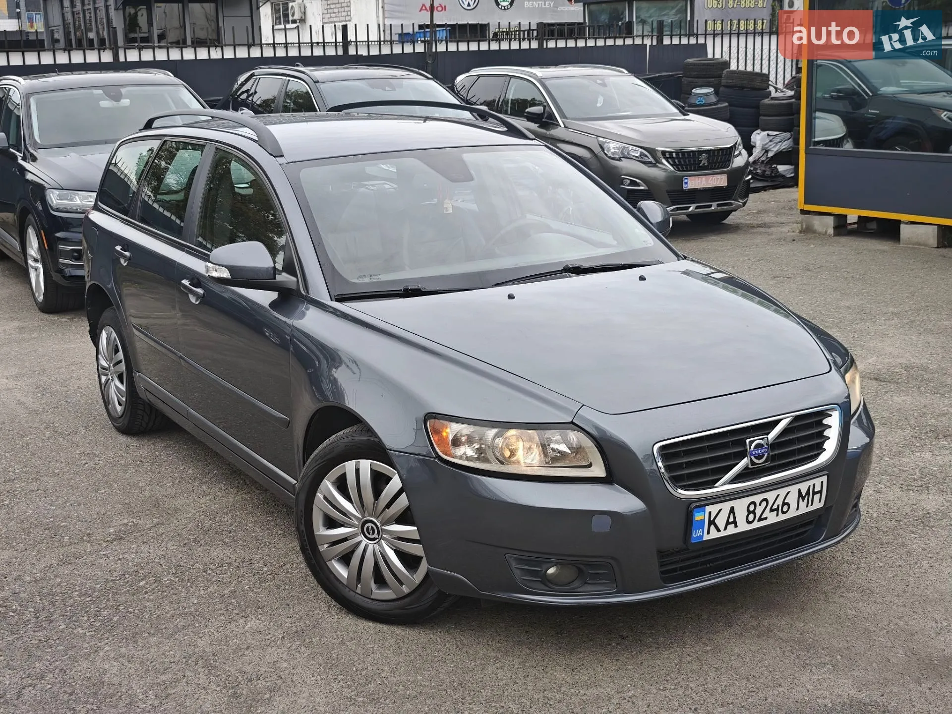 2010 Volvo V50 - мініатюра 3