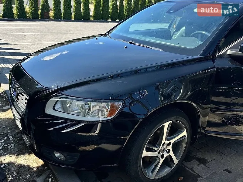 Volvo V50 2011
