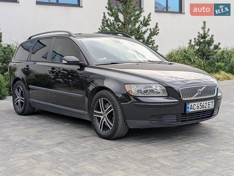 Volvo V50 2004