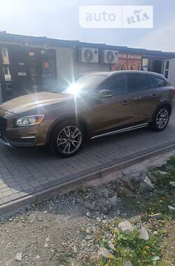 Универсал Volvo V60 Cross Country 2015 в Львове