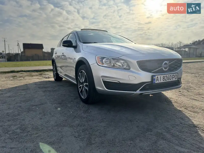Volvo V60 Cross Country 2018