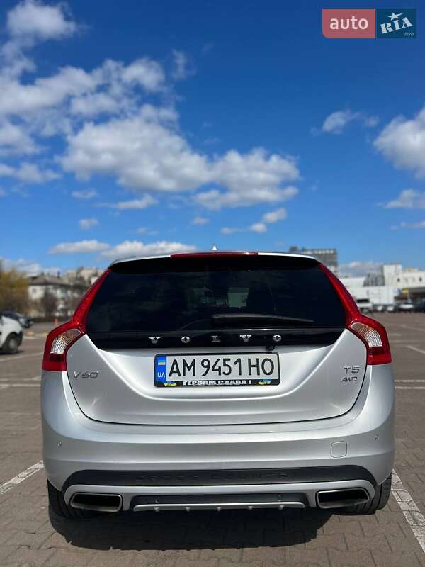Універсал Volvo V60 Cross Country 2016 в Житомирі фото 5 Універсал Volvo V60 Cross Country 2016 в Житомирі