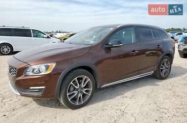 Универсал Volvo V60 Cross Country 2018 в 