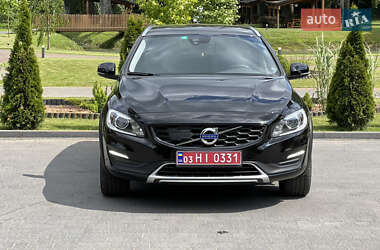Универсал Volvo V60 Cross Country 2016 в 