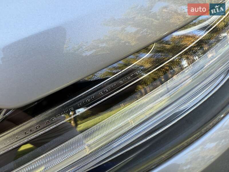 Универсал Volvo V60 Cross Country 2024 в Киеве