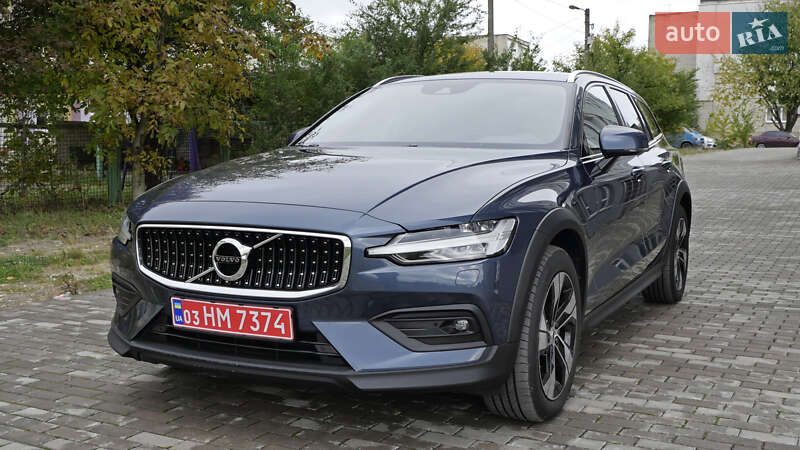 Універсал Volvo V60 Cross Country 2020 в Львові фото 7 Універсал Volvo V60 Cross Country 2020 в Львові
