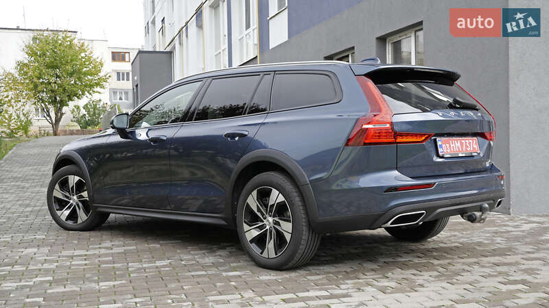 Універсал Volvo V60 Cross Country 2020 в Львові фото 16 Універсал Volvo V60 Cross Country 2020 в Львові