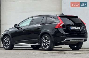 Універсал Volvo V60 Cross Country 2018 в 