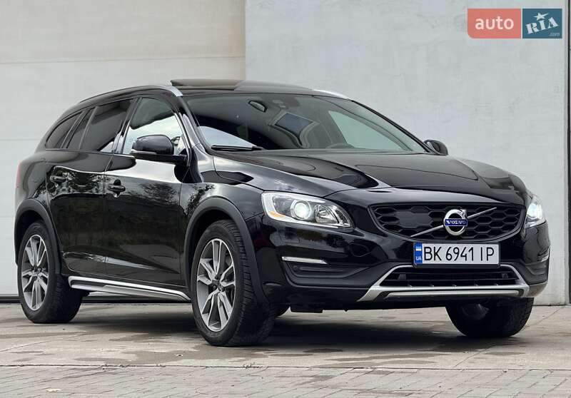 Универсал Volvo V60 Cross Country 2018 в Сарнах фото 25 Универсал Volvo V60 Cross Country 2018 в Сарнах
