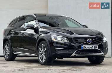 Універсал Volvo V60 Cross Country 2018 в 