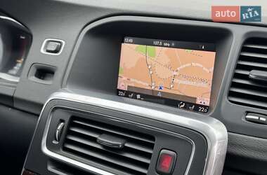 Універсал Volvo V60 Cross Country 2018 в 