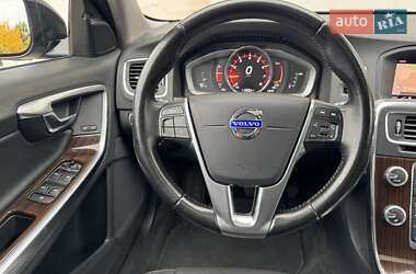Універсал Volvo V60 Cross Country 2018 в 