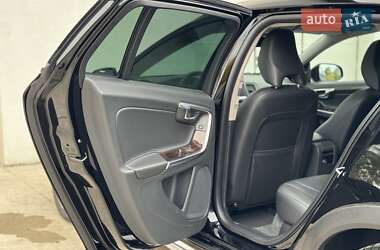 Універсал Volvo V60 Cross Country 2018 в 