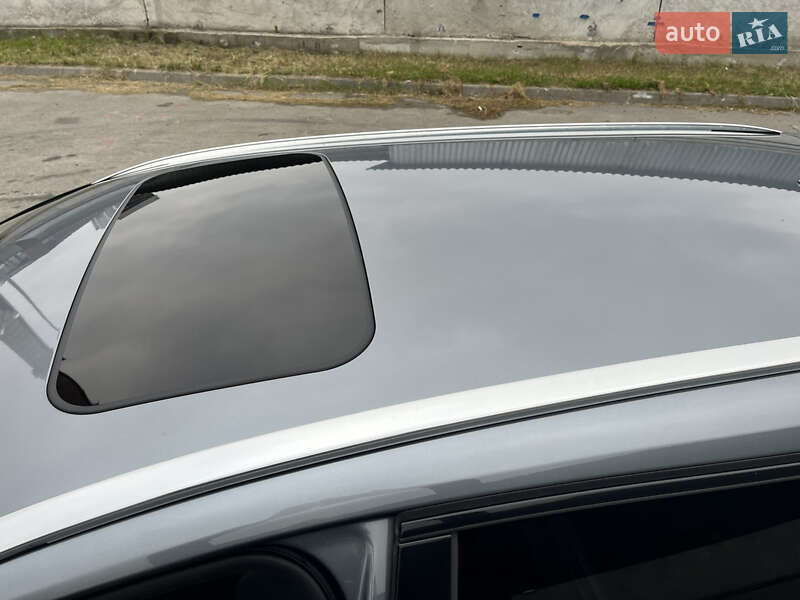 Универсал Volvo V60 Cross Country 2016 в Киеве