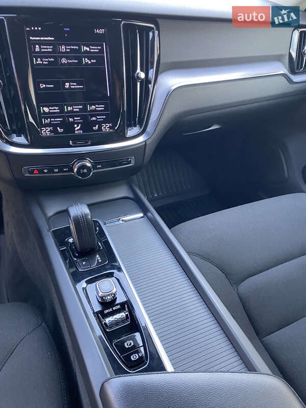 Універсал Volvo V60 Cross Country 2020 в Львові