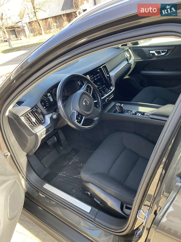 Універсал Volvo V60 Cross Country 2020 в Львові