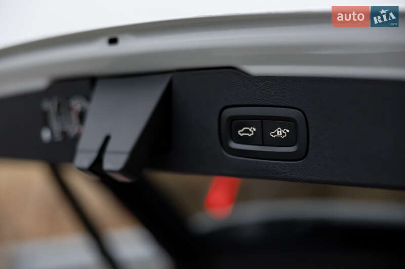 Универсал Volvo V60 Cross Country 2019 в Львове фото 23 Универсал Volvo V60 Cross Country 2019 в Львове