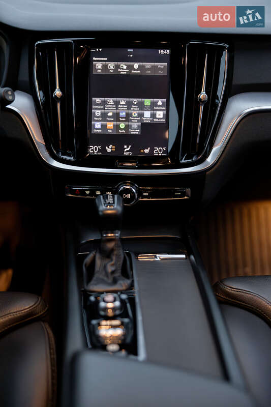 Универсал Volvo V60 Cross Country 2019 в Львове фото 76 Универсал Volvo V60 Cross Country 2019 в Львове