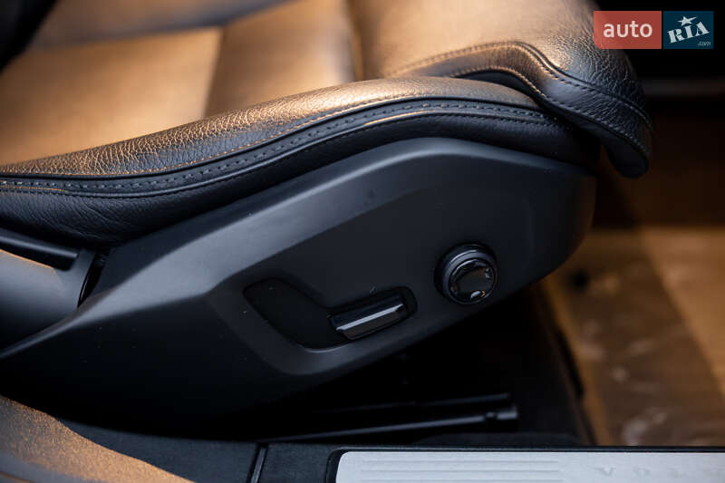 Универсал Volvo V60 Cross Country 2019 в Львове фото 100 Универсал Volvo V60 Cross Country 2019 в Львове