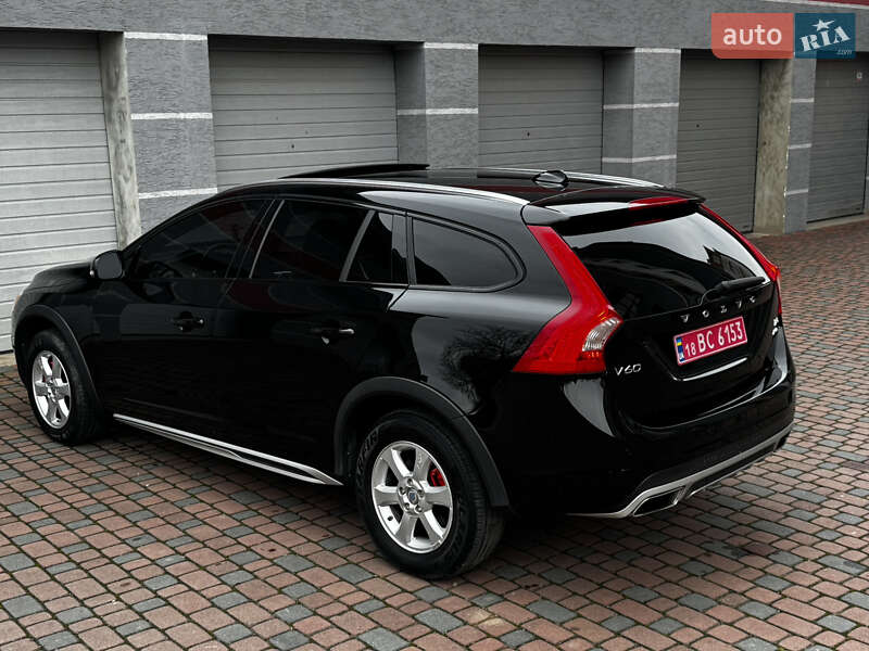 Універсал Volvo V60 Cross Country 2015 в Івано-Франківську фото 60 Універсал Volvo V60 Cross Country 2015 в Івано-Франківську