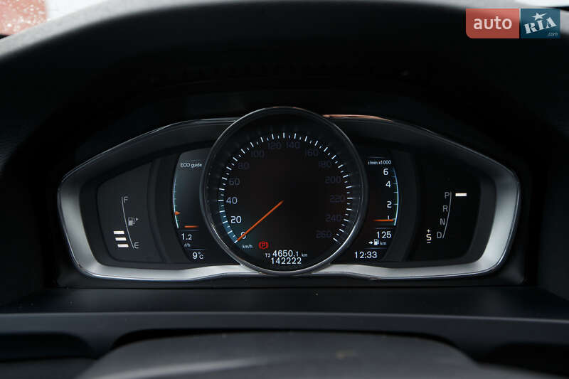 Универсал Volvo V60 Cross Country 2016 в Львове