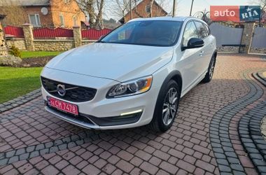 Универсал Volvo V60 Cross Country 2015 в Тернополе